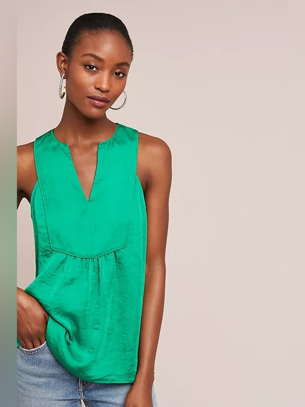 Anthropologie Maeve Weekend Getaway Green Sleeveless V-Neck Satin Blouse Size 4